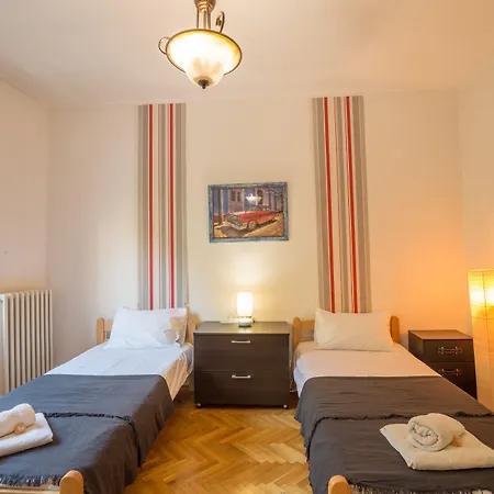 特拉兹耶公寓 公寓 贝尔格莱德