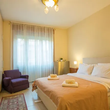 特拉兹耶公寓 公寓 贝尔格莱德